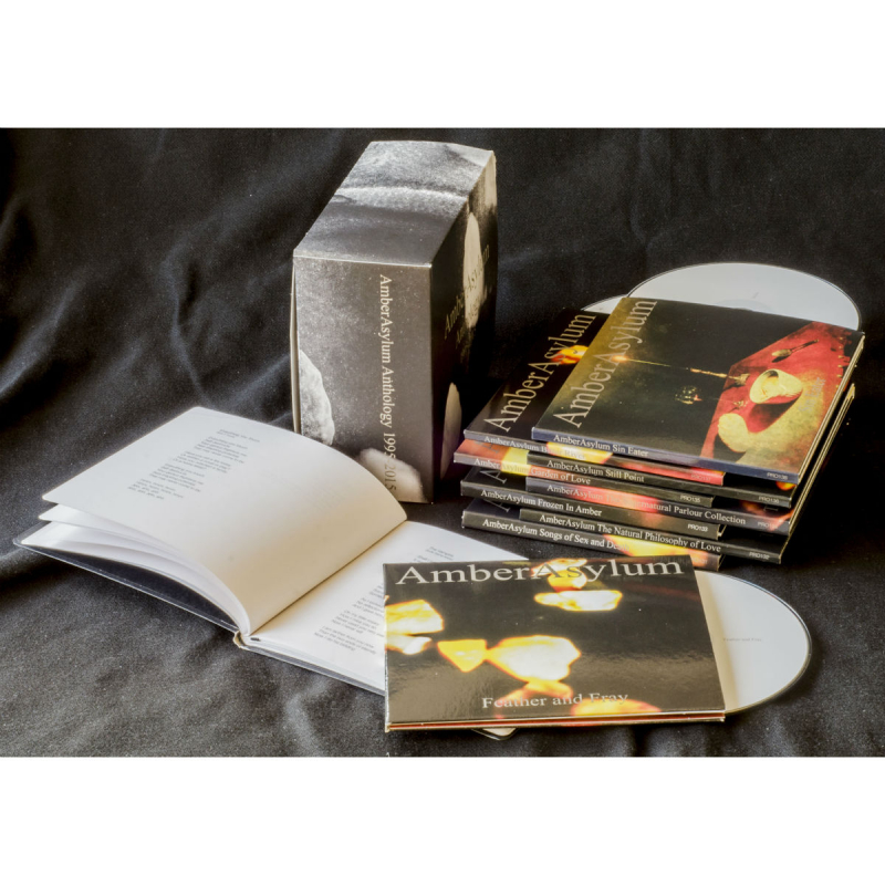 Amber Asylum - Anthology Box